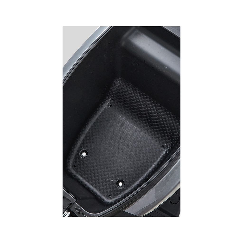 Moto Eléctrica REVOO A10 — baúl bajo el asiento